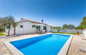 Pet Friendly Home In Pula